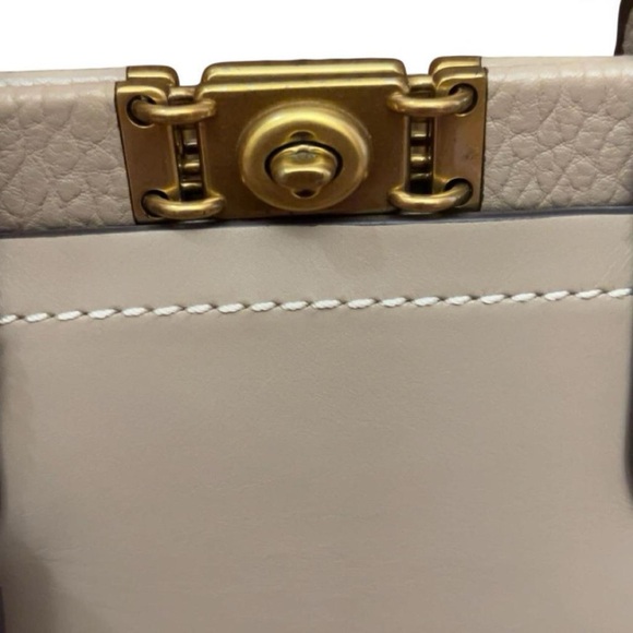 Coach Turnlock Leather Satchel Top Handle Bag Beige - Picture 3 of 8
